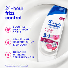 Head & Shoulders creamy lather texture demonstrating moisturizing foam