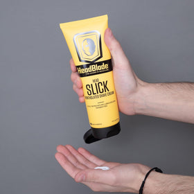 HeadBlade HeadSlick rinsing from razor for quick blade cleanup benefit