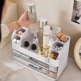 Heaime close-up of compartments with brushes and lipsticks for visibility