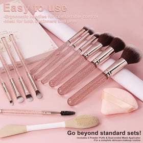 HEDIVIA dual-ended applicator closeup showing silicone tip and spatula for hygienic use