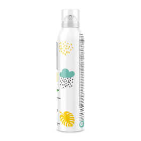 Hello Bello family poolside with spray showing easy group application
