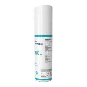 HelloPharmacist close-up of cream texture showing hydrating, smooth finish benefit