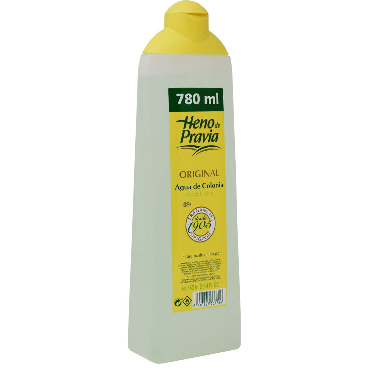 Heno de Pravia spray in use demonstrating light mist application and quick-refresh benefit