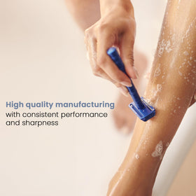 Henson Shaving close-up of blade edge revealing smooth grind for comfort