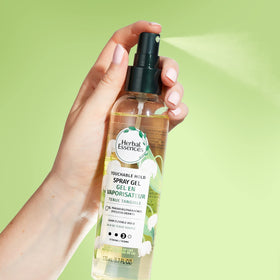 Herbal Essences label detail highlighting paraben-free and cruelty-free benefits
