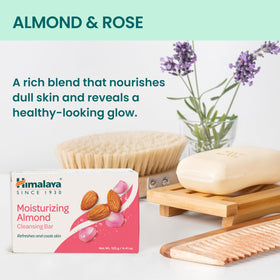 Himalaya bar lathering in bath demonstrating gentle cleansing foam