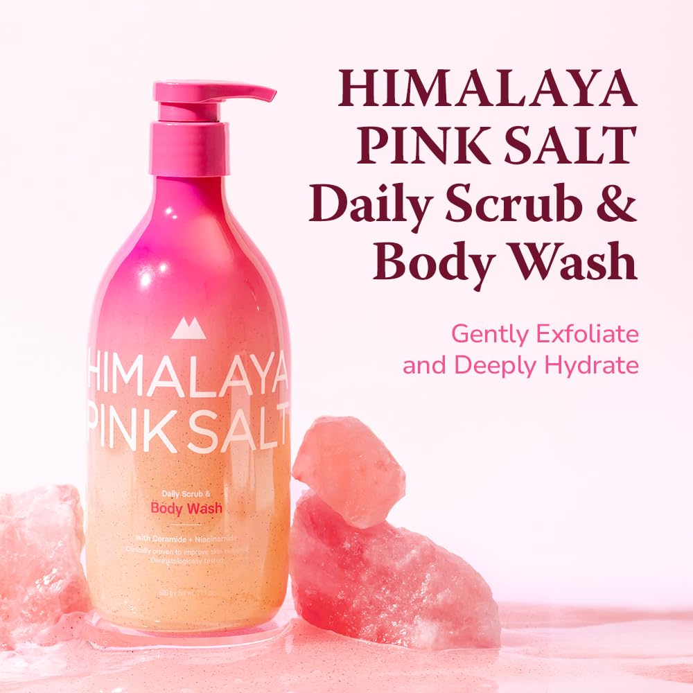 HIMALAYA PINKSALT close-up of gritty scrub texture, highlights gentle exfoliation benefit