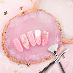HomTop 15 nail brushes arranged showcasing variety for precise strokes