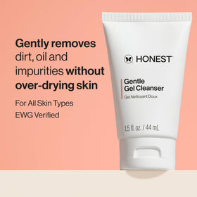 Honest Beauty pump and cap detail demonstrating leak-resistant design