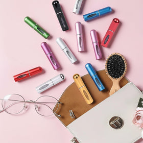 hongliang placed in a travel bag illustrating leak-proof storage and easy access