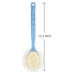 HONOMA in-use photo scrubbing a back to demonstrate reach and practical bathing benefit