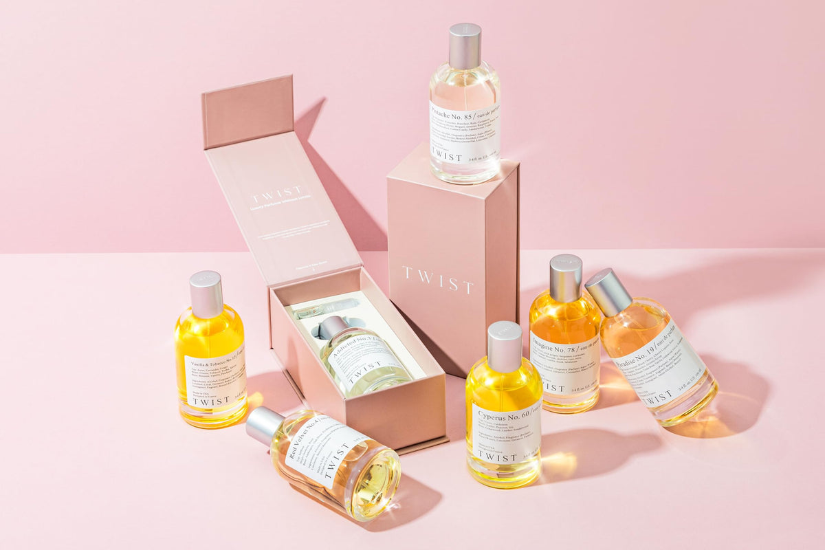 HOUSE OF TWIST ingredient still life with mandarin and vanilla emphasizing freshness