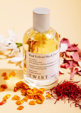 HOUSE OF TWIST atomizer closeup illustrating fine mist for even coverage