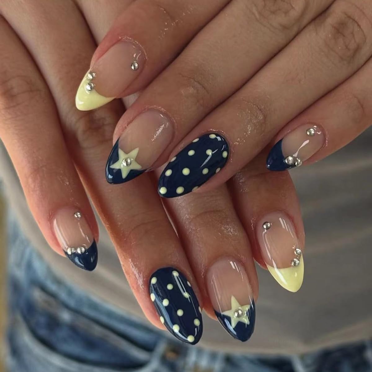 HPYFOI front packaging showcasing blue yellow polka dot press-on nails and kit