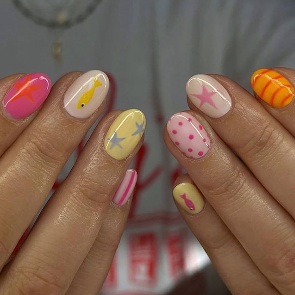 HPYFOI front packaging showing 24 short oval press-on nails for quick manicures