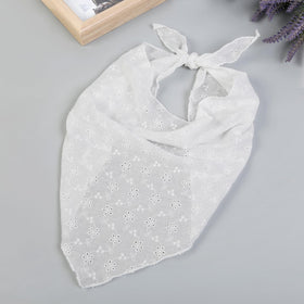 Huachi front view of white bandana showing neat fit and style benefit