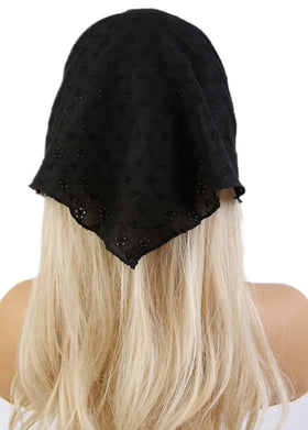 Huachi front view of black lace bandana headband showing shape and style benefit