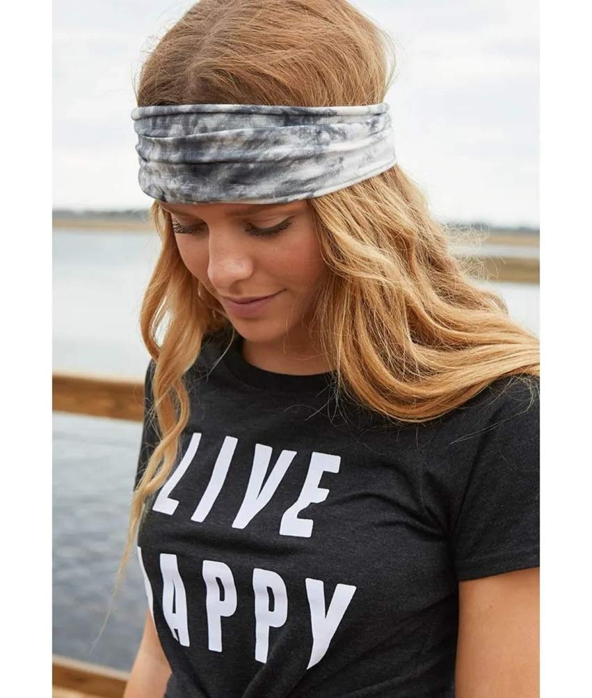 Huachi headband worn during yoga demonstrating secure non-slip hold