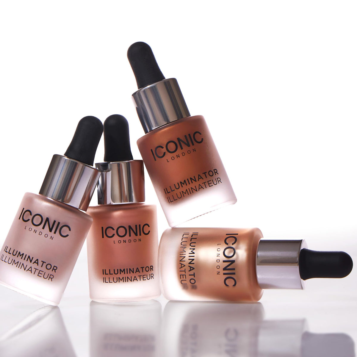 ICONIC LONDON close-up of pearlescent texture highlighting multi-dimensional reflection