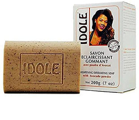 Close-up of avocado seed powder texture in Idole soap, highlights gentle exfoliation benefit