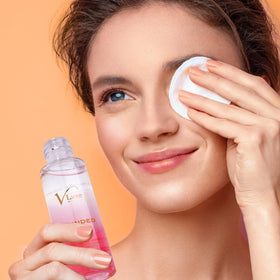 iENVY close-up texture of cleanser demonstrating smooth, non-greasy formula