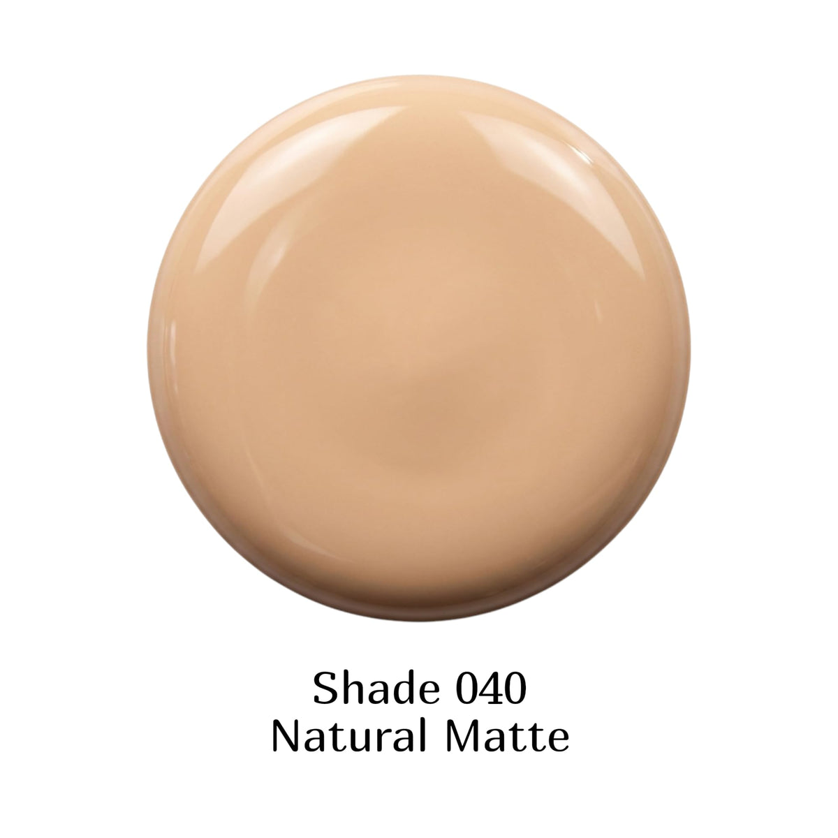 Il Makiage product in use being applied with sponge for even coverage benefit