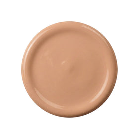 Il Makiage foundation texture close-up showing creamy blendability for smooth finish
