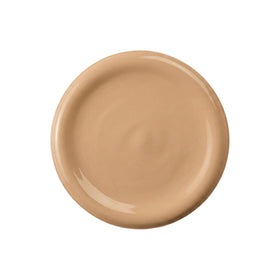 Il Makiage foundation texture on fingertip close-up showing blendable finish