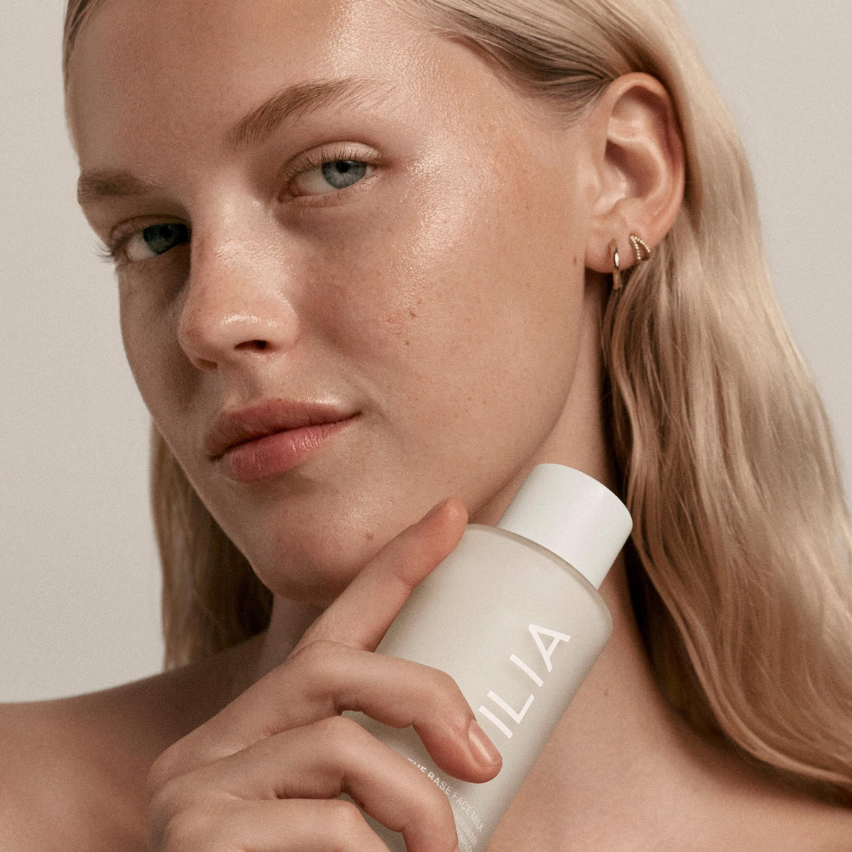 ILIA hyaluronic acid and prickly pear ingredient display showing nourishing actives