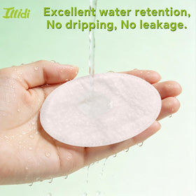 Illidi pad removing makeup before and after to show effective cleansing