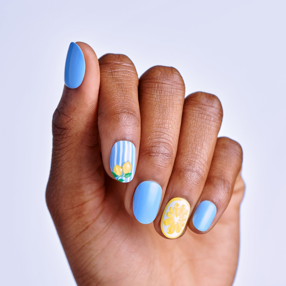 imPRESS close-up of all 30 Cherie nails fanned out for size choice and design clarity