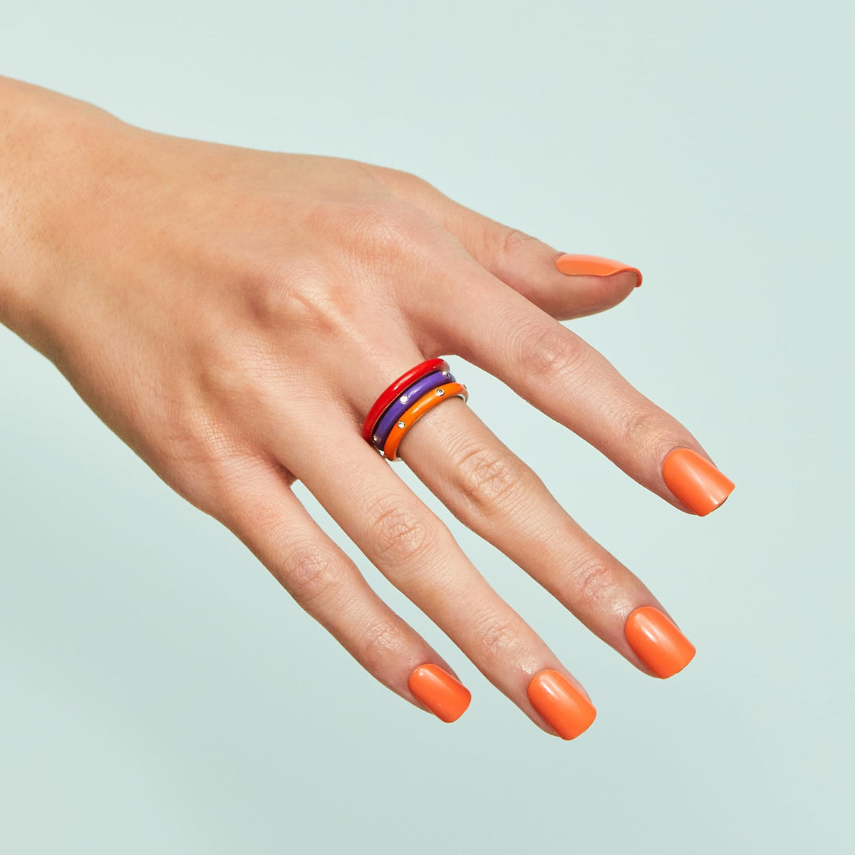 imPRESS close-up of nail tip texture showing smooth finish and chip resistance