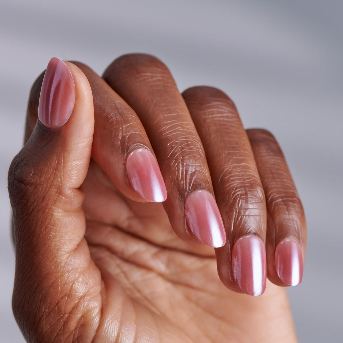 imPRESS close-up showing ColorFX pearlescent texture and mirror shine