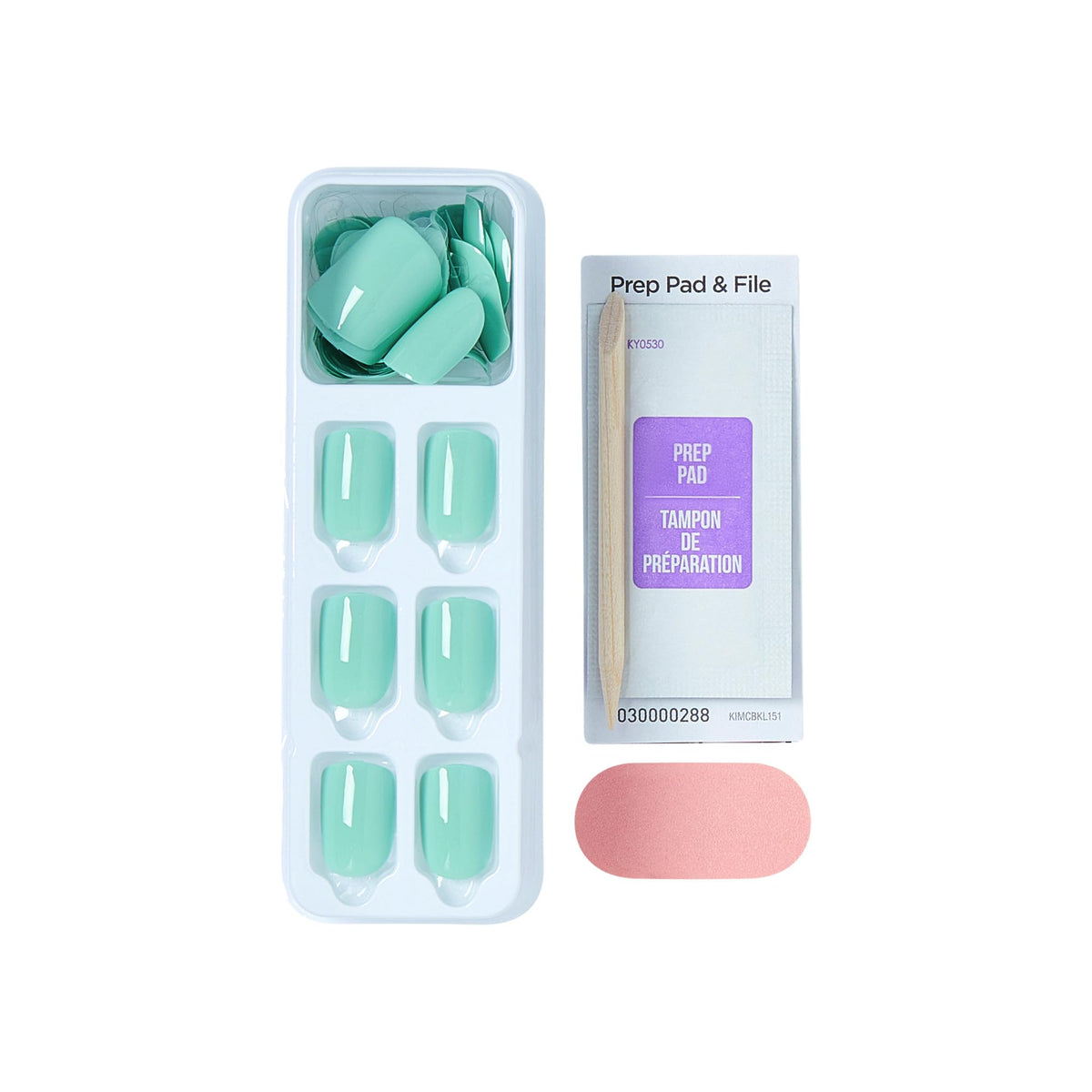 imPRESS short nails on a hand for scale and natural look benefit everyday use