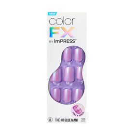 imPRESS Kiss lifestyle shot of hands at an evening event showing Wonder purple nails elevating a look
