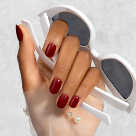 imPRESS close-up of Maplewood nail surface showing glossy finish