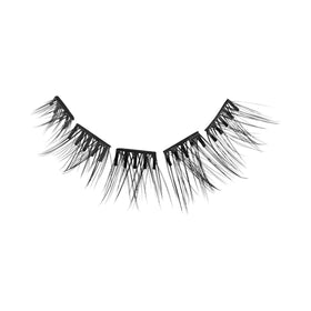 imPRESS on model for daytime look offering subtle lift and definition