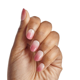 imPRESS close-up of ombre gradient shades highlighting seamless finish