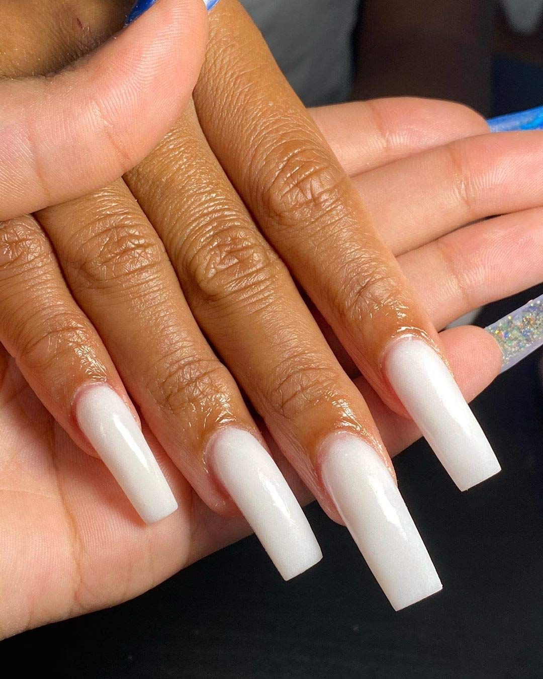 IN.HYPE gel applied on nail form demonstrating extension building and structure benefit