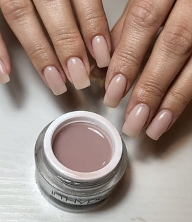 IN.HYPE salon technician applying gel illustrating professional-grade performance