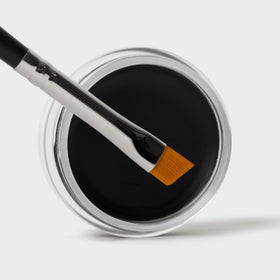 Inglot AMC gel eyeliner open pot texture closeup revealing creamy matte black pigment