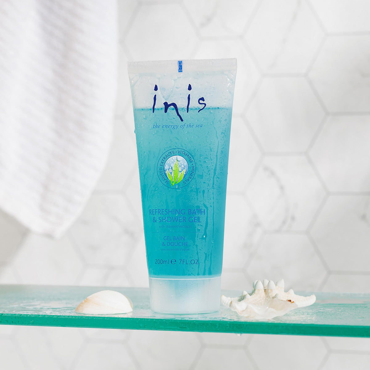 Inis seaweed ingredient close-up highlighting mineral-rich conditioning benefits