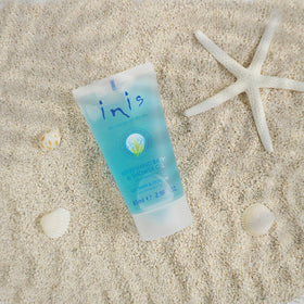 Inis gel texture close-up highlighting smooth lather and moisturizing benefit