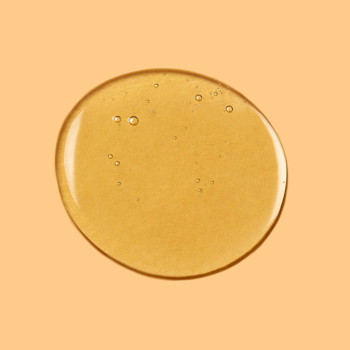 INNERSENSE shampoo texture close-up foam demonstrating lightweight lather and softening action