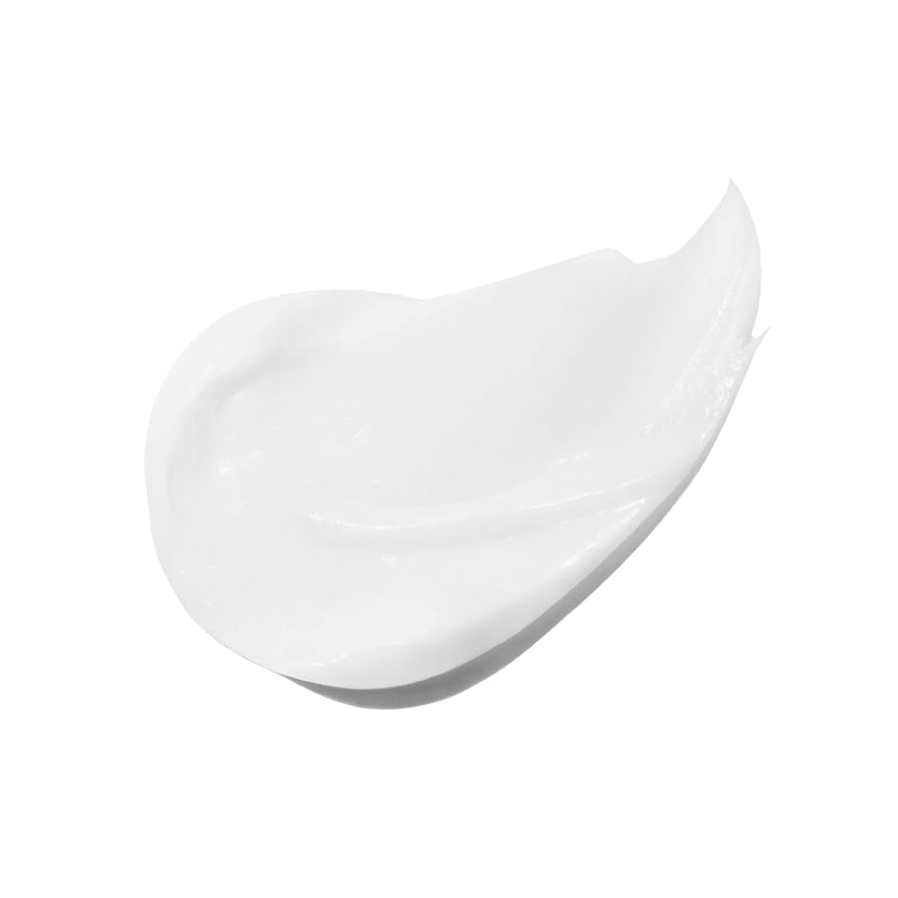 INNERSENSE creamy conditioner texture close-up illustrating lightweight, non-greasy hydration