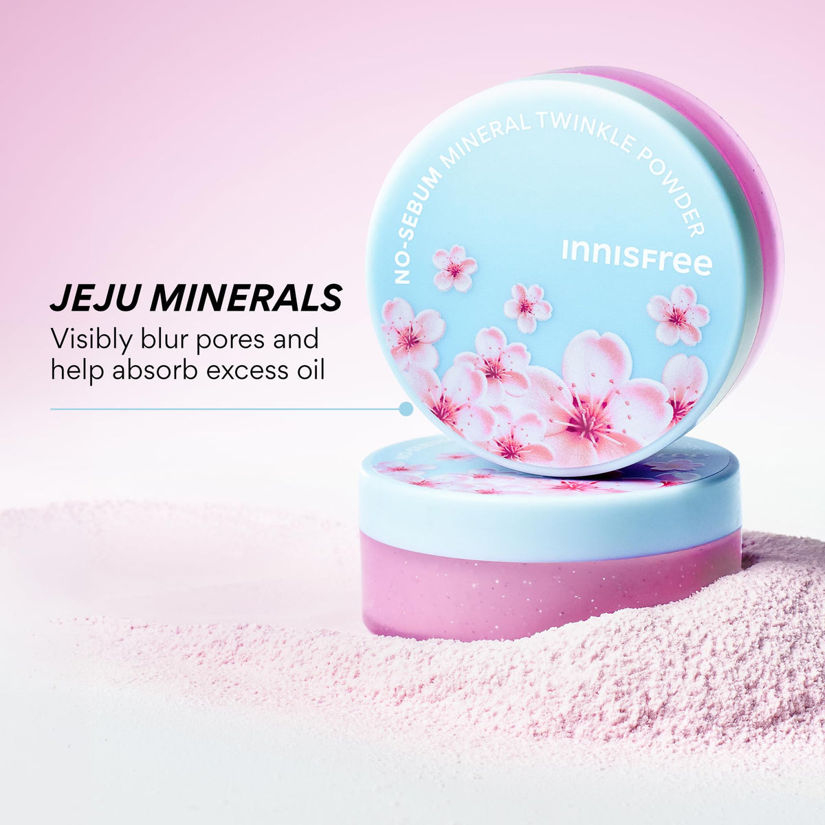 innisfree powder puff detail displaying soft applicator for even coverage