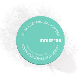 innisfree powder jar front view shows compact design and travel convenience