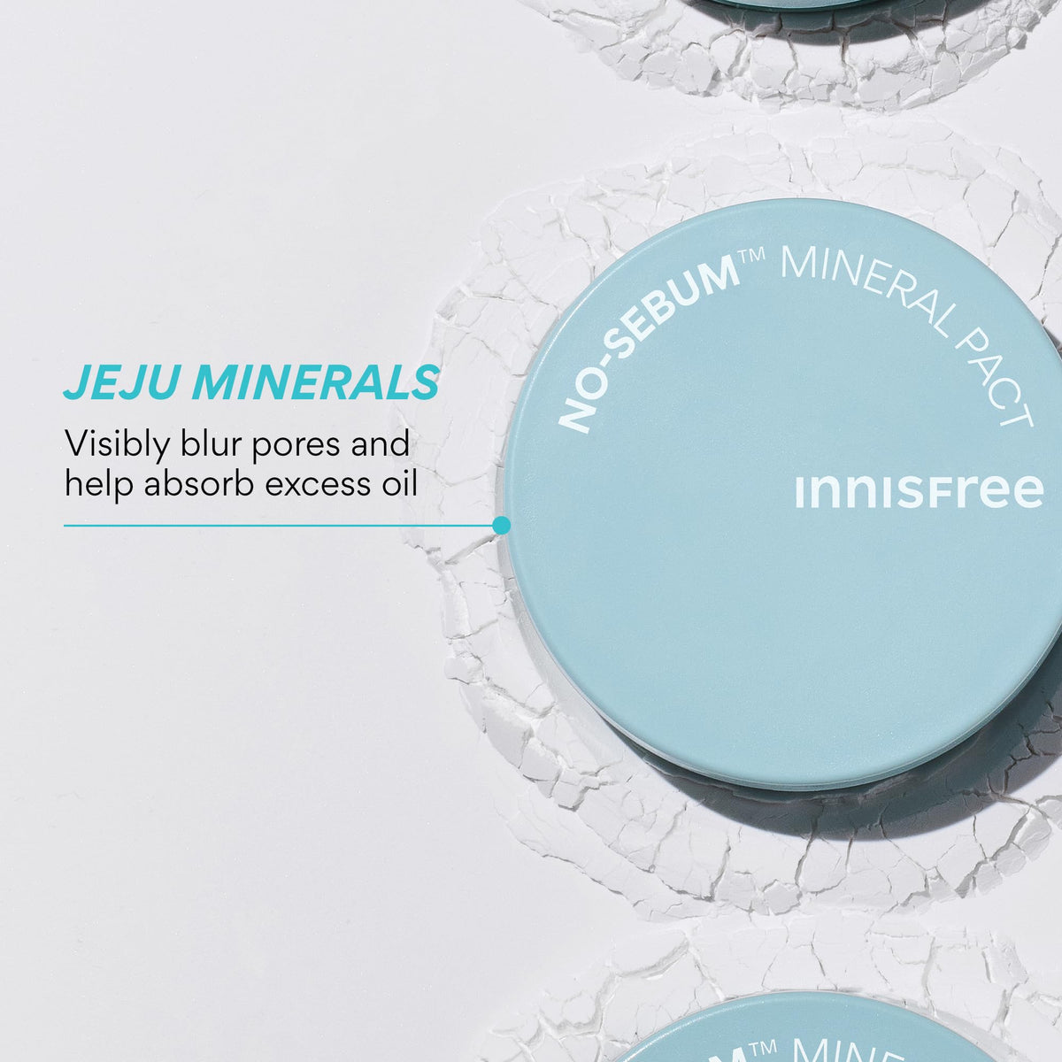 innisfree powder puff detail demonstrating soft applicator for even coverage