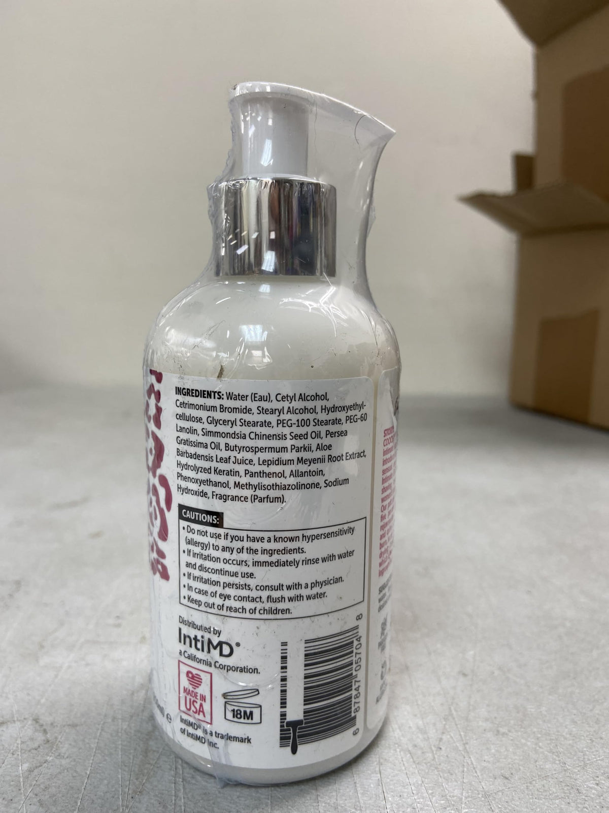 IntiMD Coochy Plus beside razor and cloth for bikini-line shave setup benefit