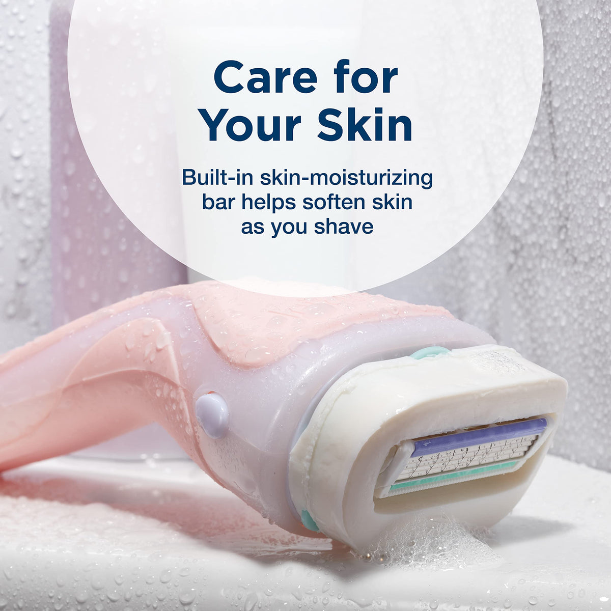 INTUITION detailed view of the four-blade cartridge for smoother shaves
